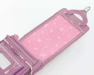 ランドセルのモチーフの画像