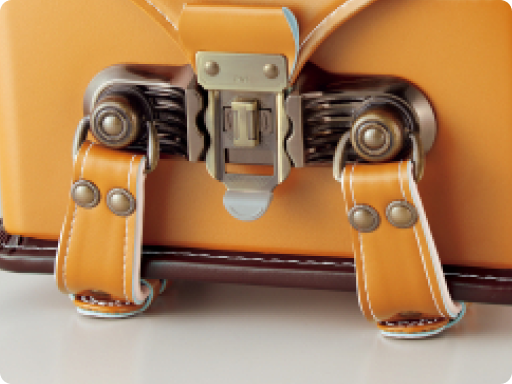 アンティークゴールドの金具写真